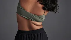 Cinque semplici esercizi contro le pieghe sulla pancia, senza cardio e attrezzi ginnici